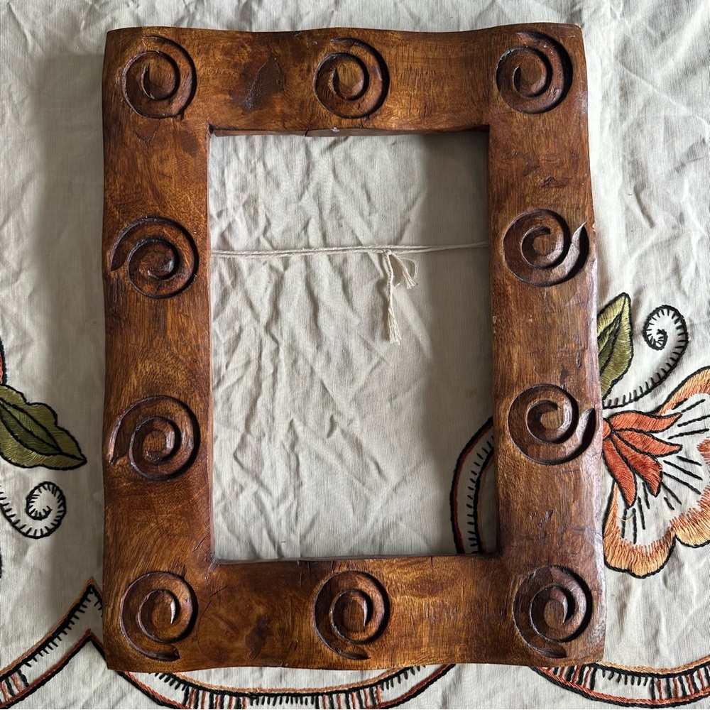 4/$100 - Wooden Photo Frame (no glass or back)